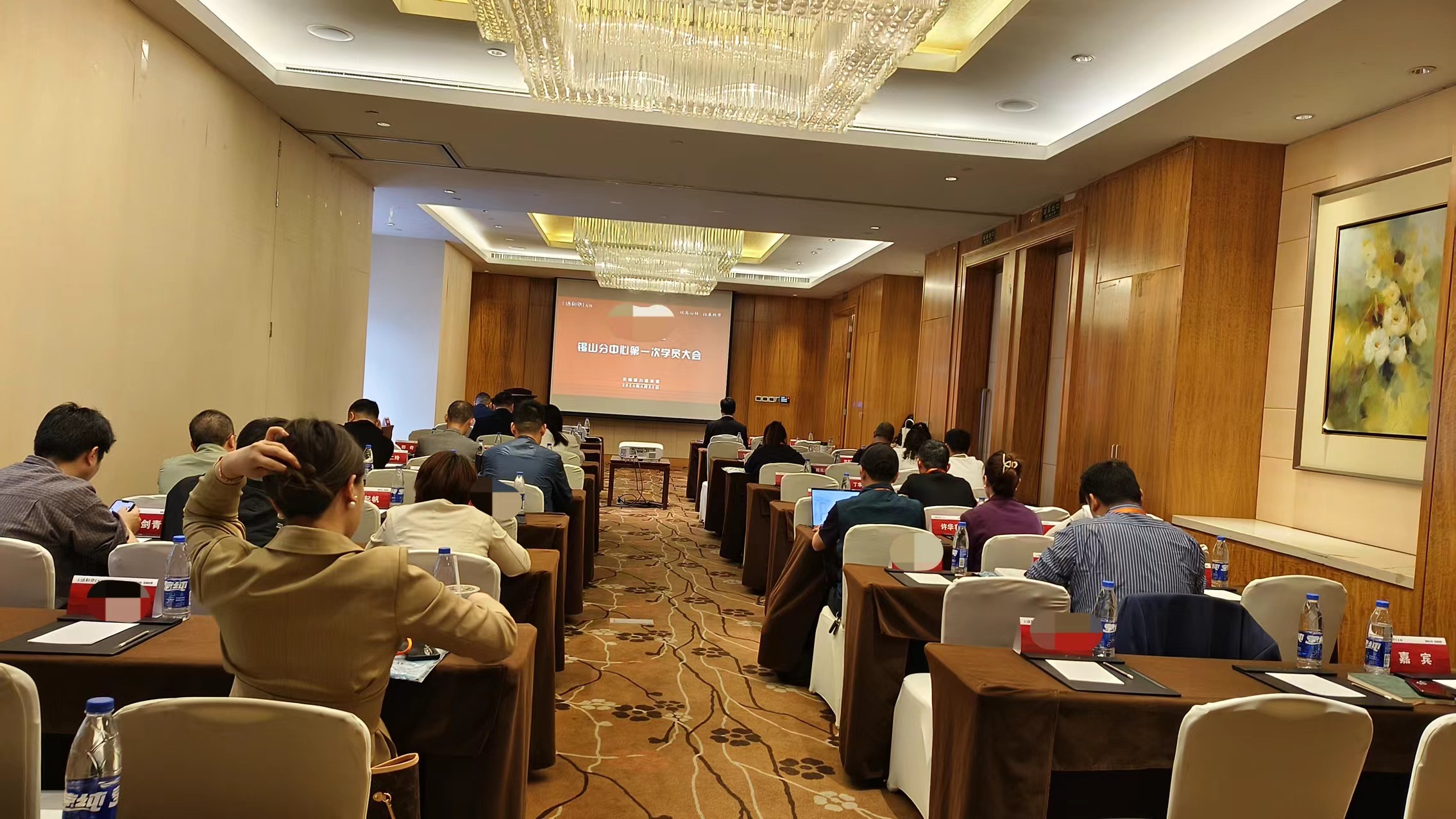 走向更遠(yuǎn)方：木包裝廠(chǎng)家在外學(xué)習(xí)之旅的記錄